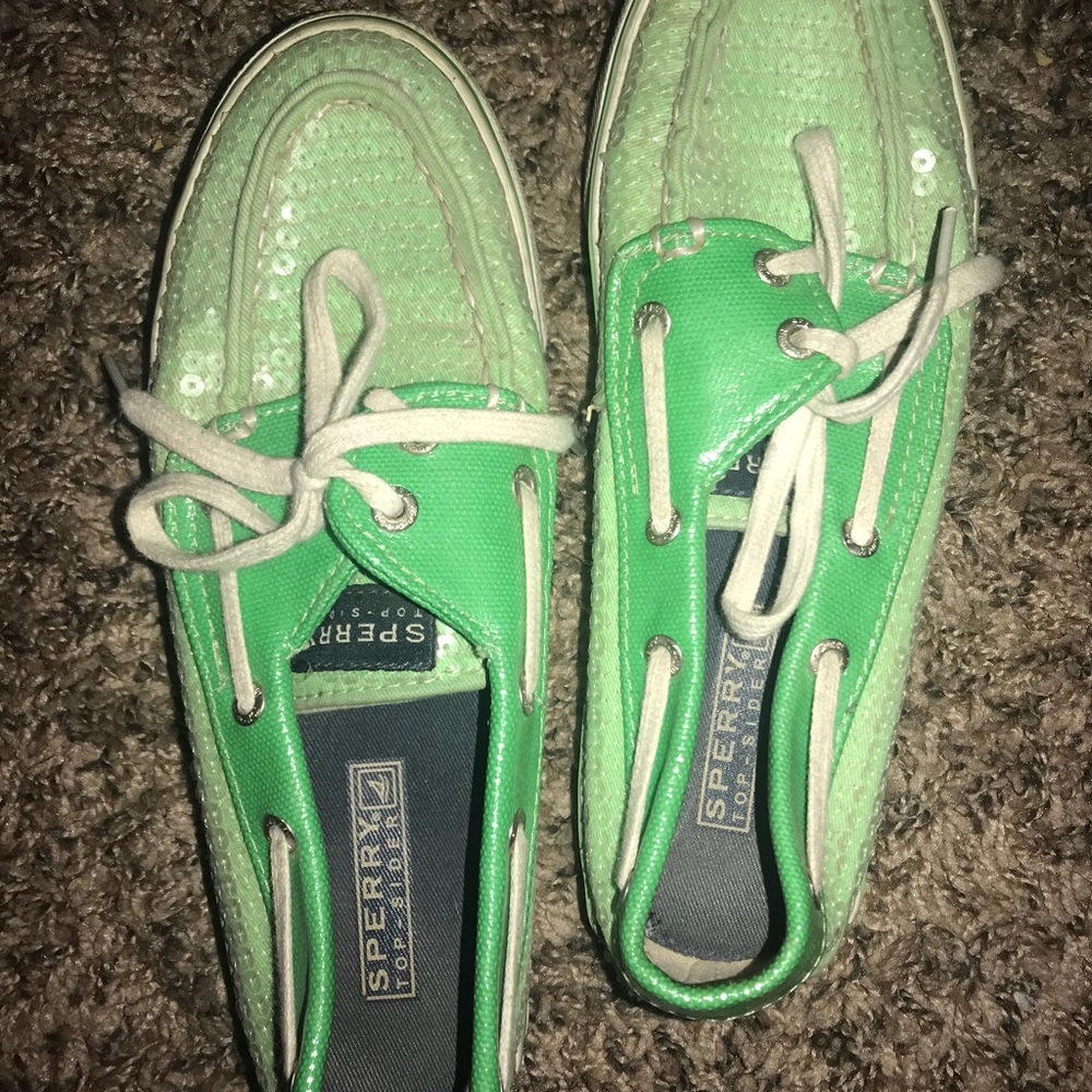 Sperrys!